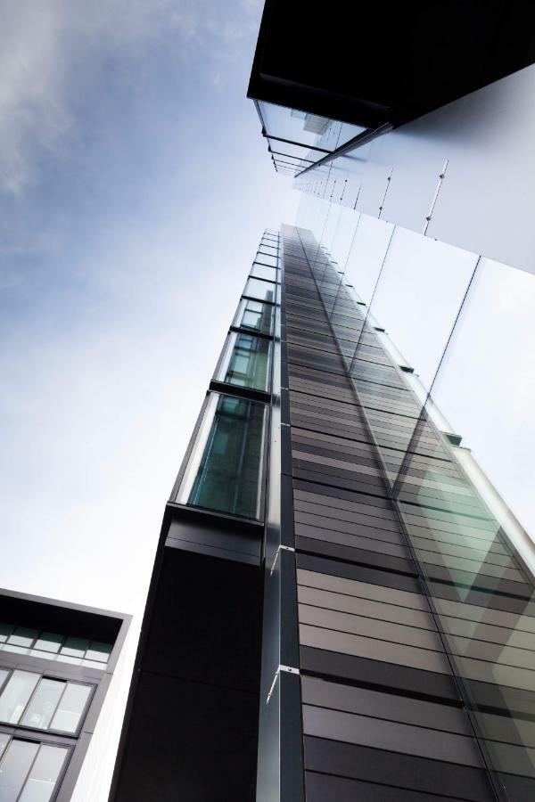 2 Bed Apartment At Quartermile Edimburgo Esterno foto