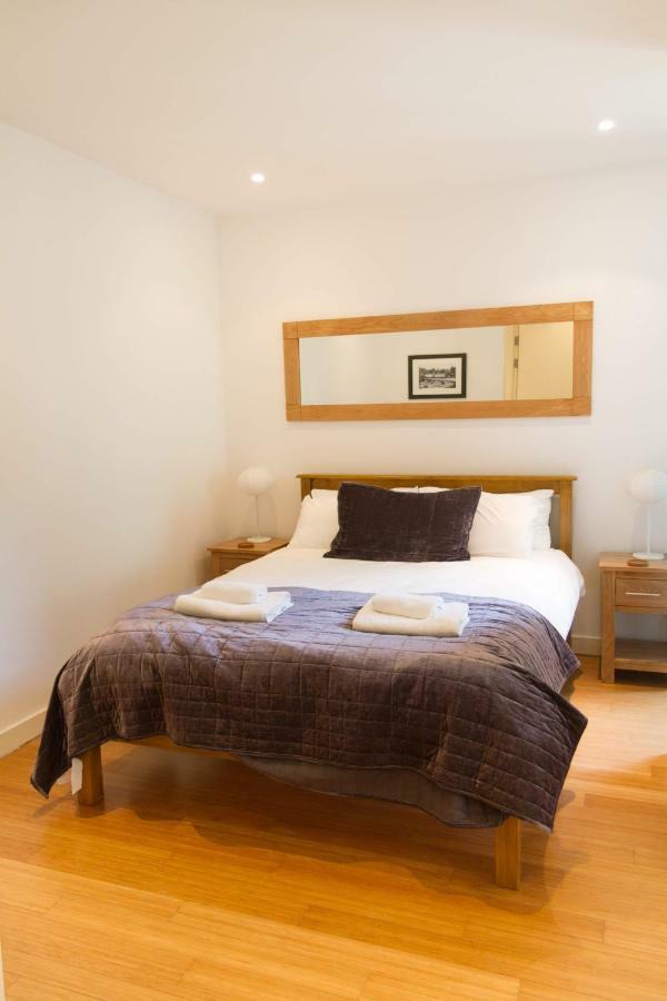2 Bed Apartment At Quartermile Edimburgo Esterno foto